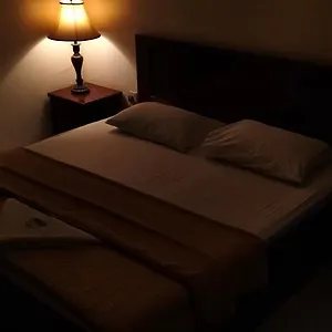 احجز هنا